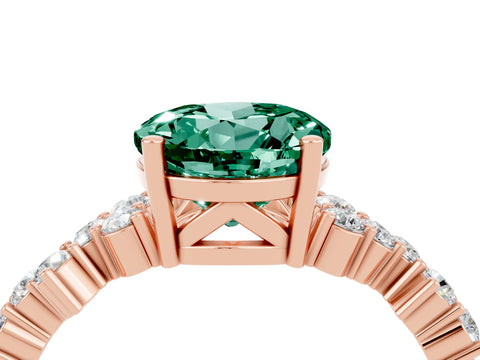 Rose gold Round Cut Diamond Cluster Pavé Band with Four-Prong Setting_4
