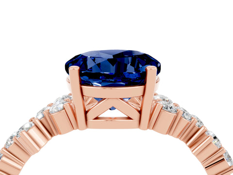 Rose gold Round Cut Diamond Cluster Pavé Band with Four-Prong Setting_4