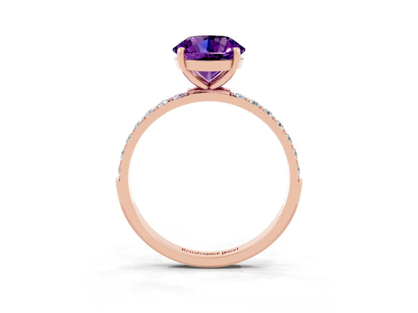 Rose gold Round Cut Amethyst Solitaire Ring with Round Pavé Shoulders and Prong Setting