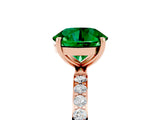 Rose gold Round Cut Diamond Pavé Band with Six-Prong Setting_5