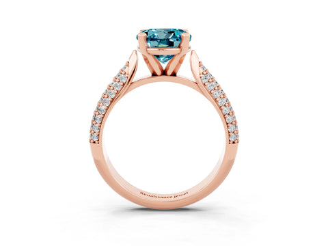 Rose gold Round Cut Diamond Solitaire Engagement Ring with Pavé Band and Four-Prong Setting_3