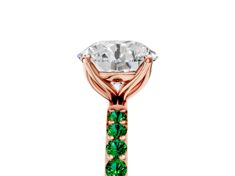 Rose gold Round Cut Diamond Solitaire Engagement Ring with Round with Emerald side stone Pavé Band and Prong Setting_5