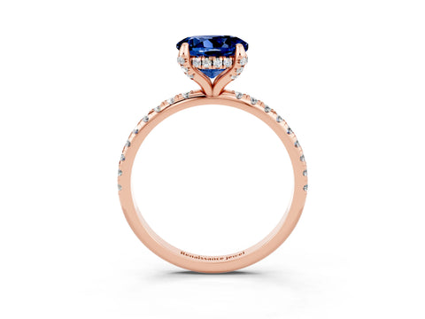 Rose gold Round Cut Diamond Solitaire Ring with Four-Prong Setting and Pavé Band_3