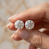 Rose gold Round Cut Diamond Stud Earrings_469