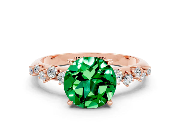 Rose gold Round Cut Emerald Cluster Side Stone Solitaire Ring with Prong Setting