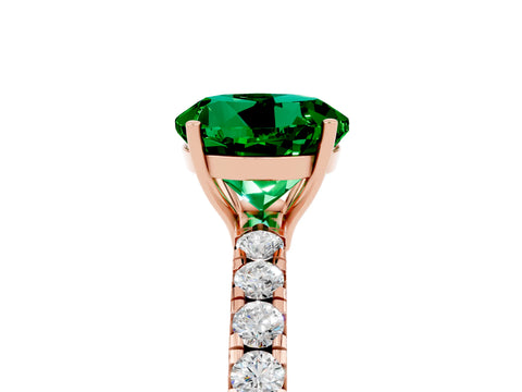 Rose gold Round Cut Emerald Pavé Solitaire Engagement Ring with Four-Prong Setting_17