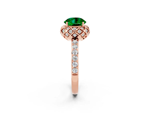 Rose gold Round Cut Emerald Scalloped Halo Engagement Ring with Round Shared Prong Band