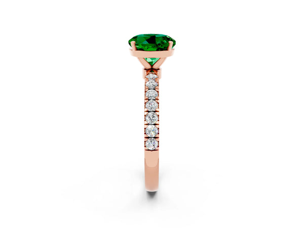 Rose gold Round Cut Emerald Solitaire Ring with Pavé Accents and Four-Prong Setting