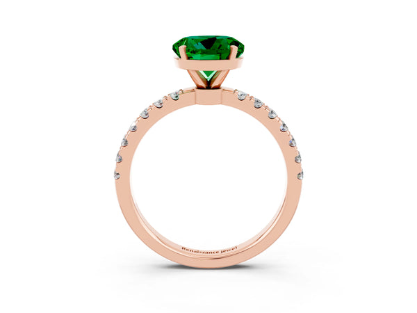 Rose gold Round Cut Emerald Solitaire Ring with Pavé Accents and Four-Prong Setting