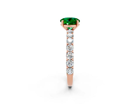 Rose gold Round Cut Emerald Solitaire Ring with Shared Prong Pavé Band and Four-Prong Setting_2