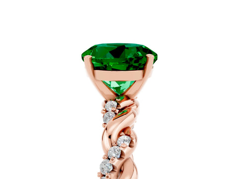 Rose gold Round Cut Emerald Solitaire Ring with Twisted Band and Pavé Accents_5