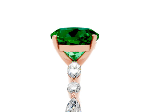 Rose gold Round Cut Emerald Solitaire with Side Stones on a Pavé Band and Four-Prong Setting_5