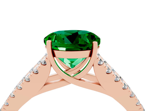 Rose gold Round Cut Emerald Split Shank Pavé Engagement Ring with Four-Prong Setting_16