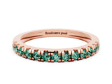 Rose gold Round Cut Green Sapphire Pavé Set Thin Band
