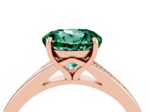 Rose gold Round Cut Green Sapphire Solitaire Ring with Pavé Band and Prong Setting_4