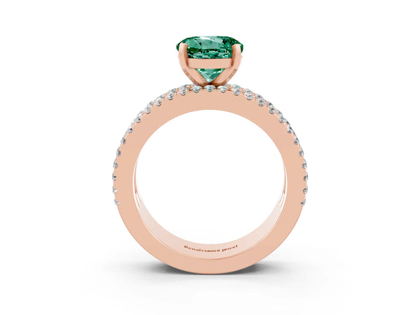 Rose gold Round Cut Green Sapphire Solitaire Ring with Pavé and Channel Set Band