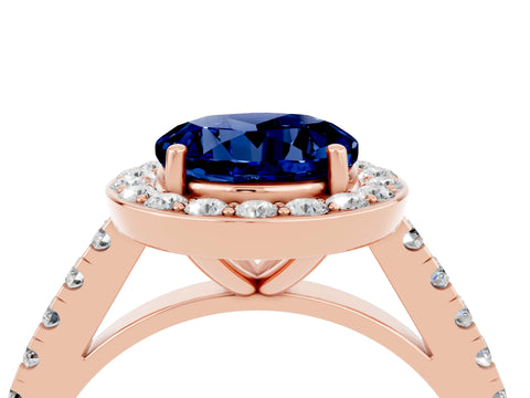 Rose gold Round Cut Halo Diamond Ring with Pavé Band and Three-Prong Setting_4