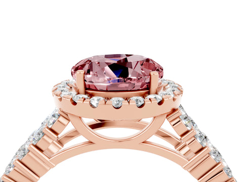 Rose gold Round Cut Halo Pavé Diamond Engagement Ring with Split Shank and Four-Prong Setting_4