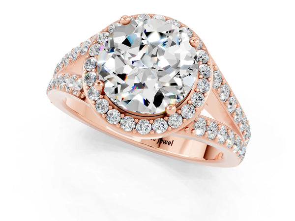 Rose gold Round Cut Moissanite Split Shank Halo Ring with Four-Prong Setting