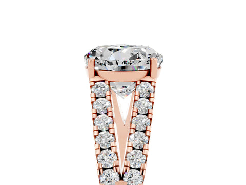 Rose gold Round Cut Moissanite Split Shank Pavé Engagement Ring with Four-Prong Setting_17