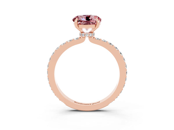 Rose gold Round Cut Morganite Solitaire Engagement Ring with Pavé Band and Four-Prong Setting