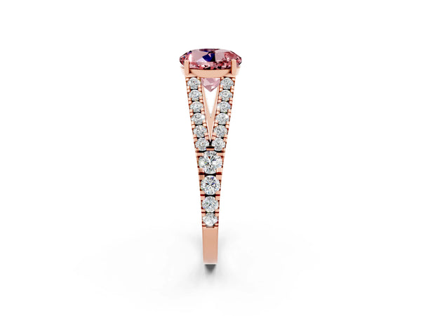 Rose gold Round Cut Morganite Split Shank Pavé Engagement Ring with Four-Prong Setting