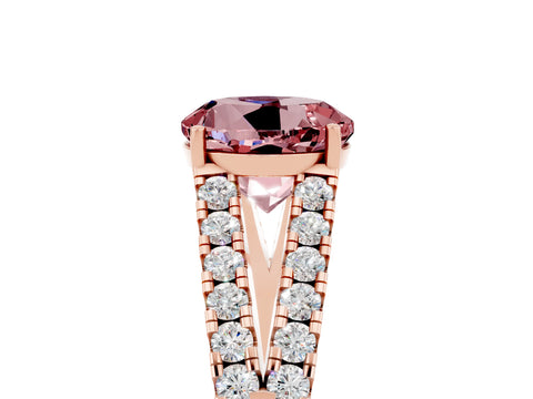 Rose gold Round Cut Morganite Split Shank Pavé Engagement Ring with Four-Prong Setting_17