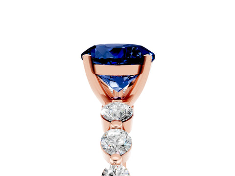Rose gold Round Cut Solitaire Blue Sapphire Ring with Pave Band and Four-Prong Setting_5