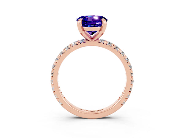 Rose gold Round Cut Tanzanite Pavé Solitaire Ring with Round Band and Prong Setting