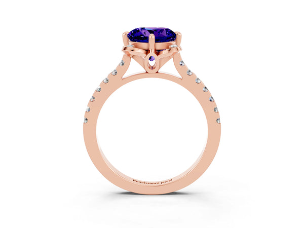 Rose gold Round Cut Tanzanite Ring with Pavé Band and Floral Prong Setting