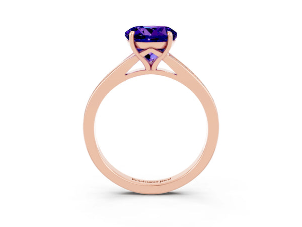 Rose gold Round Cut Tanzanite Solitaire Ring with Pavé Band and Prong Setting