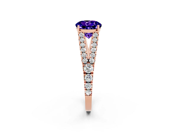 Rose gold Round Cut Tanzanite Split Shank Pavé Engagement Ring with Four-Prong Setting