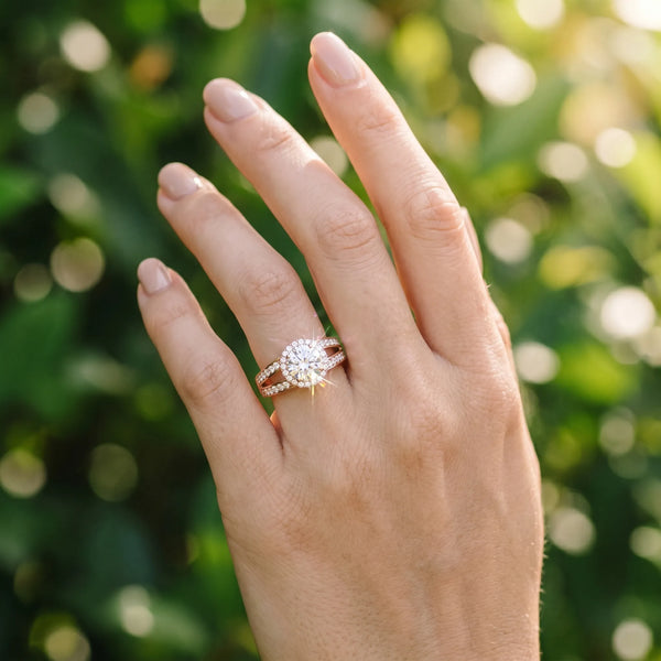 Rose gold Round Diamond Halo Ring with Split Shank Pavé Band and Four-Prong Setting