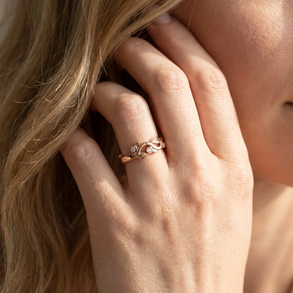 Rose gold Round Diamond Leaf Eternity Band with Bezel Setting
