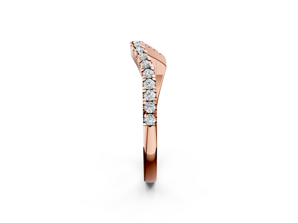Rose gold Round Diamond Pavé Twist Band with U-Prong Setting