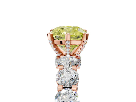 Rose gold Round Diamond Side Stone Engagement Ring with Six-Prong Setting_5