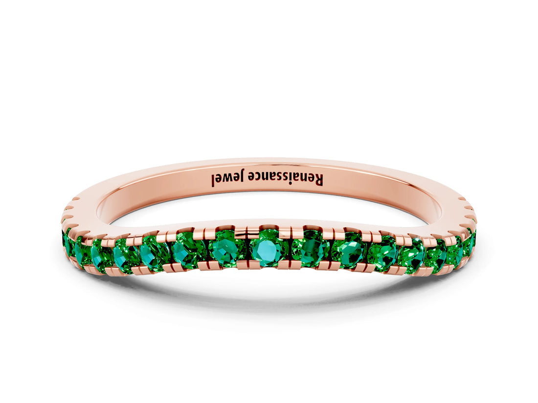 Rose gold Round Emerald Pavé Half Eternity Band with Shared Prong Setting_6