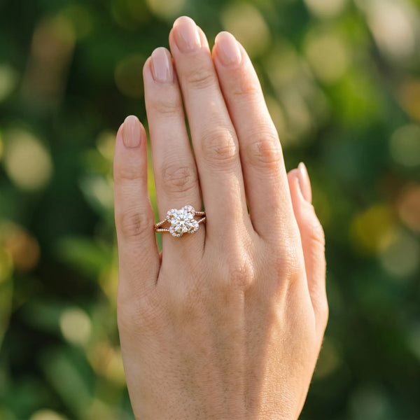 Rose gold Round Halo Milgrain Solitaire with Split Shank and Four-Prong Setting