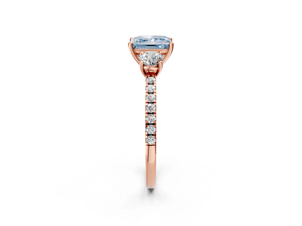 Rose gold Three-Stone Fancy Blue Princess Cut Cut Diamond Pavé Band with Prong Setting