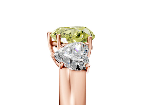 Rose gold Three-Stone Fancy Yellow Heart Cut Cut Diamond Ring with Prong Setting and Classic Band_5