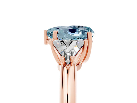 Rose gold Three-Stone Heart Cut Cut Diamond Ring with Trillion Side Stones and Four-Prong Setting_5