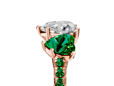 Rose gold Three-Stone Heart Cut Diamond Ring with Round with Emerald side stone Pavé Band and Prong Setting_5