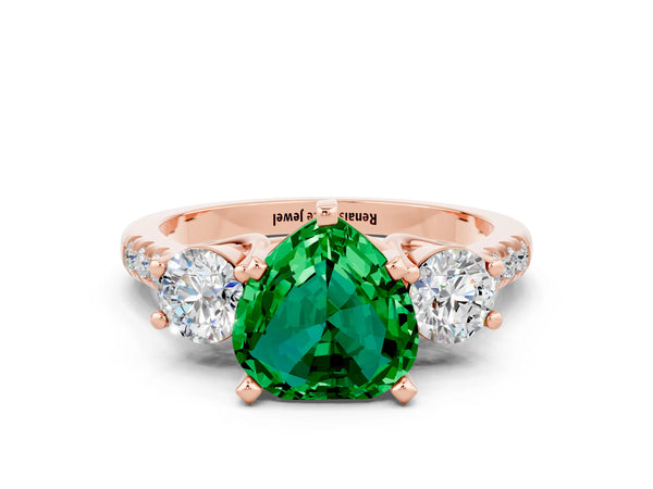 Rose gold Three-Stone Heart Cut Emerald Pavé Band with Four-Prong Setting
