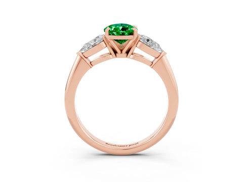 Rose gold Three-Stone Pear Cut Emerald Ring with Pear Side Stones and Four-Prong Setting_3
