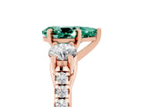 Rose gold Three-Stone Pear Cut Green Sapphire Pavé Band with Four-Prong Setting_5