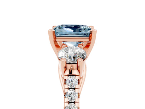 Rose gold Three-Stone Princess Cut Aquamarine Pavé Band with Four-Prong Setting_5