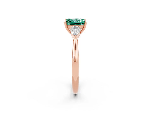 Rose gold Three-Stone Princess Cut Cut Diamond Ring with Pear Side Stones in Four-Prong Setting_2