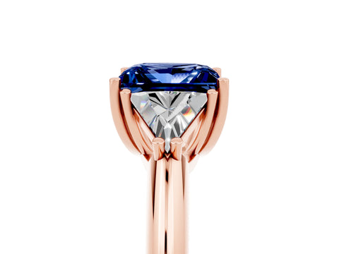 Rose gold Three-Stone Princess Cut Cut Diamond Ring with Trillion Side Stones and Four-Prong Setting_5