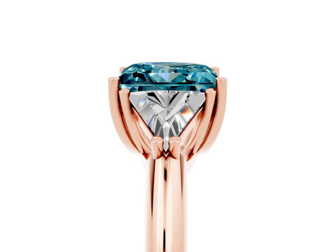 Rose gold Three-Stone Princess Cut Cut Diamond Ring with Trillion Side Stones and Four-Prong Setting_5