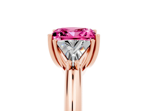 Rose gold Three-Stone Princess Cut Cut Diamond Ring with Trillion Side Stones and Four-Prong Setting_5
